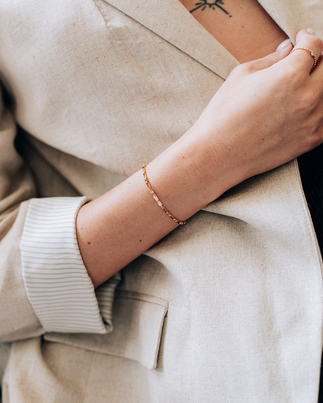 Column Gold Bracelet