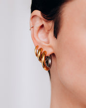 Hugues Two-Tone Hoop Earrings