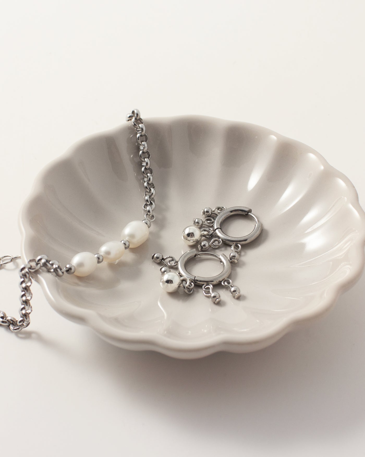 Lorno Silver Earrings