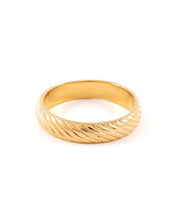 Diego Gold Ring