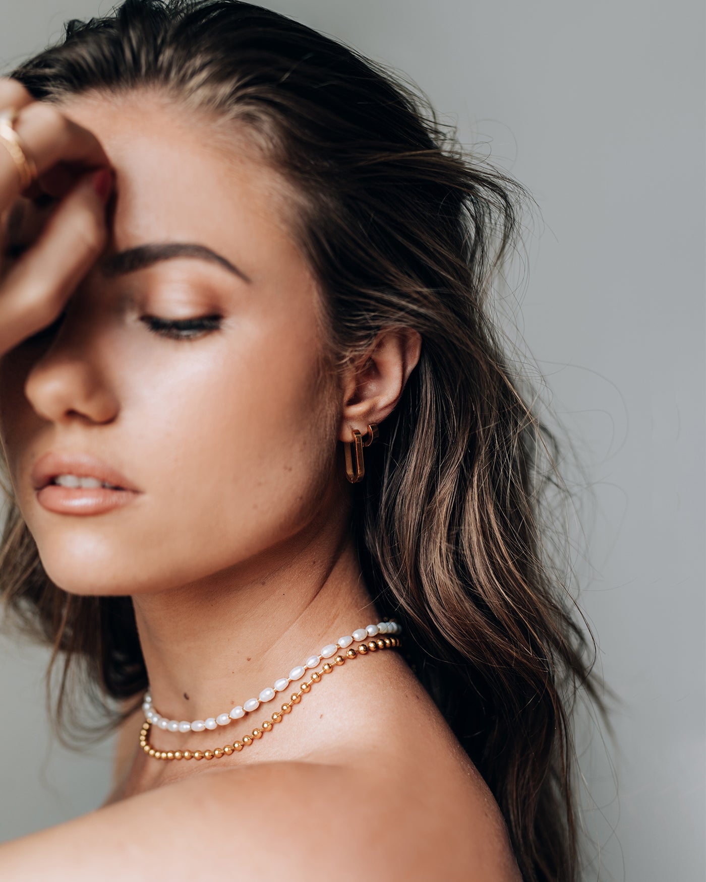 Ovio Gold Earrings