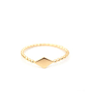 Kite Gold Ring